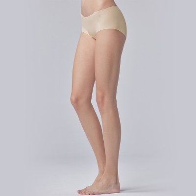 シームレス アンダーウェア  2セット／スキントーン