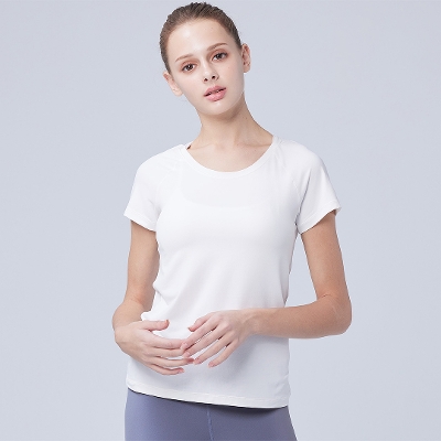 【SALE 30%OFF】フィットTシャツ／バニラホワイト