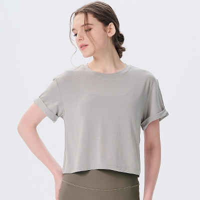 【SALE 40%OFF】ラウンドネックビローTシャツ／ライトグレー