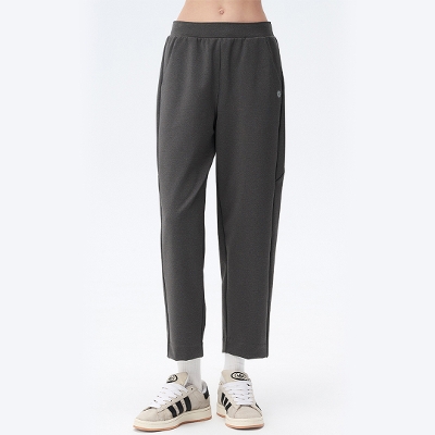 【SALE 30%OFF】ライフスタイルテーパードパンツ／ブラックヘンプグレー