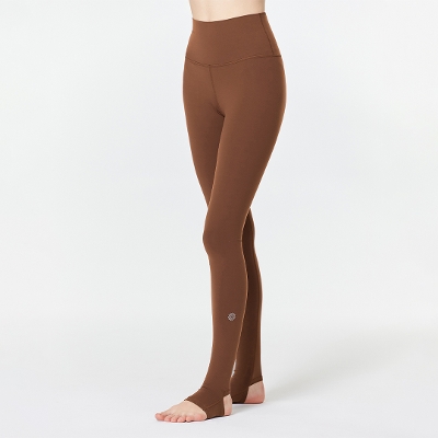 【サプレックスナイロン混】シャンティスターラップレギンス／コーヒーレッド