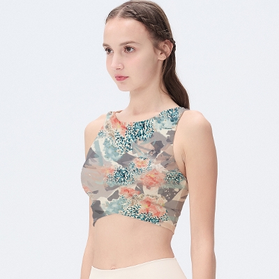 クロスクロップドタンク／フローラルヴェール